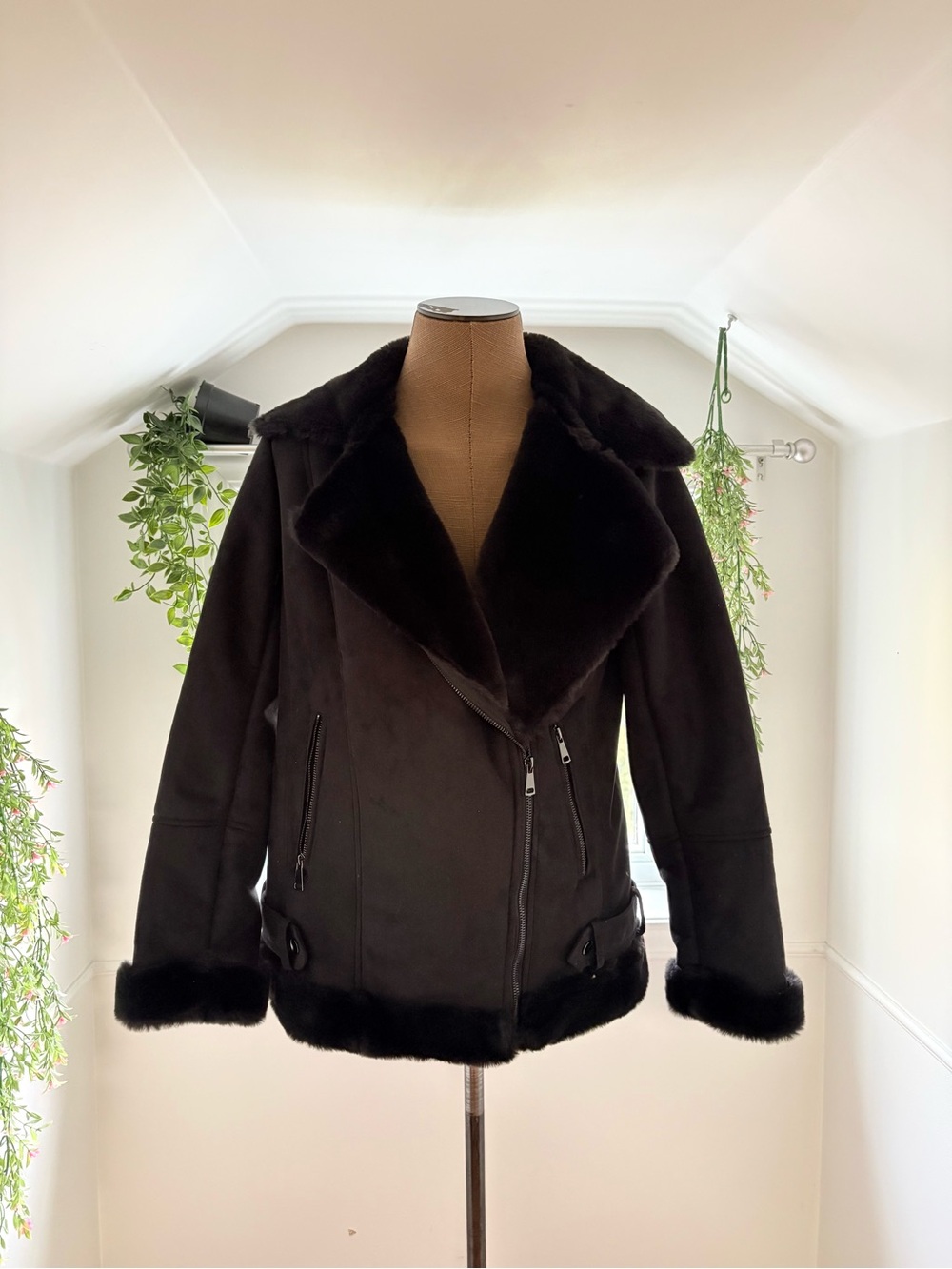 Dynamite Black Faux Fur Jacket